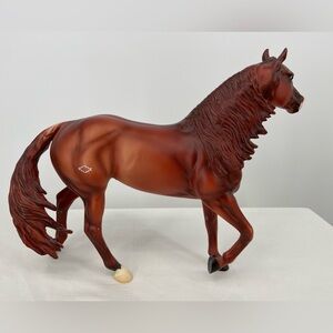 Breyer Model #595 Quarter Horse Smart Chic Olena‎ Champion Cutting Stallion